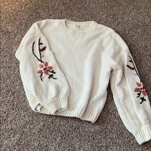 FLOWERED SWEATER!
